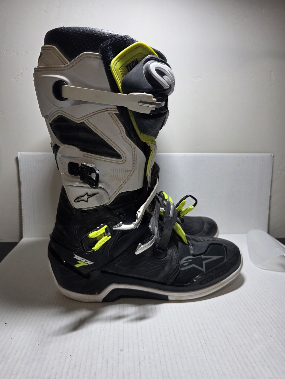 Alpinestars Tech 7 Motocross Dirt Bike Boots White/Black Mens Size 16 US